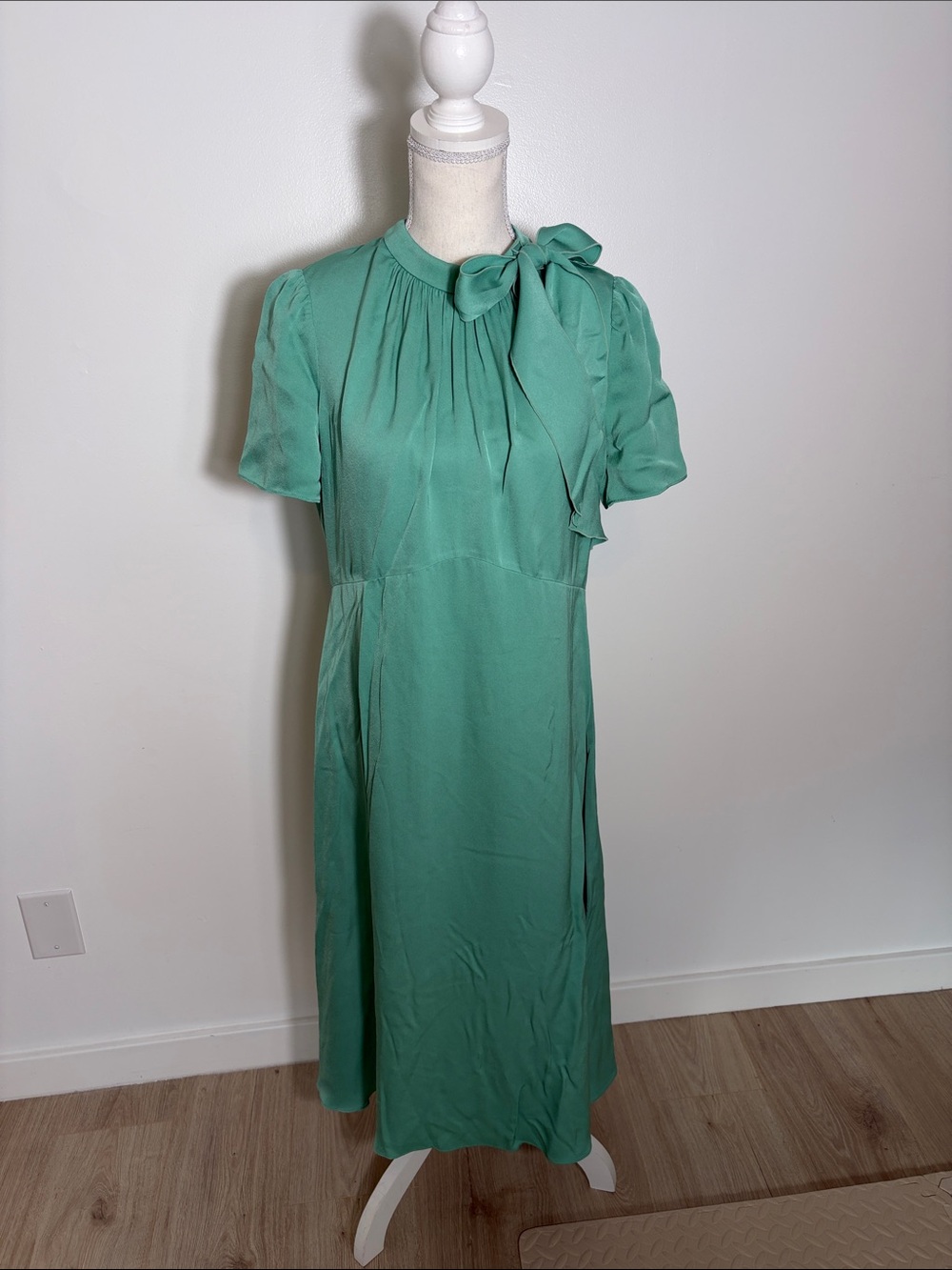 LK Bennett Green Bow-Accent Short Sleeve Midi Dress Size 10